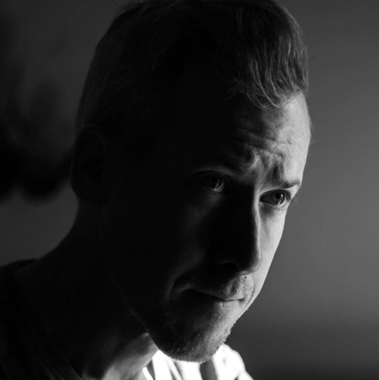 415469859 10108596345870874 2135095018687487370 n 768x769