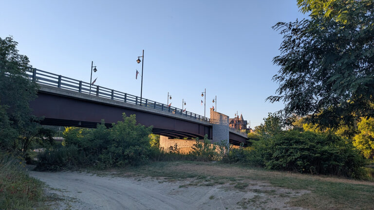 cb9 768x432