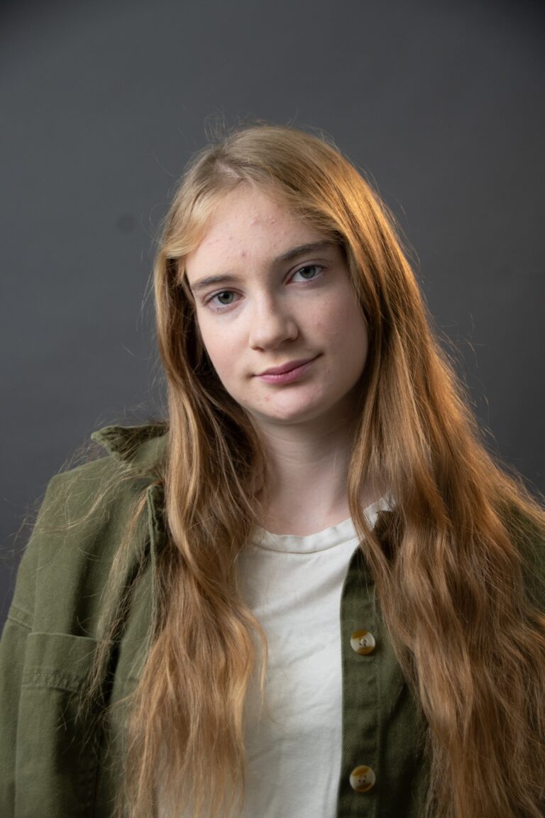 Eliza Doucet Image min 768x1152