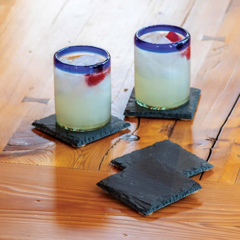 JK ADAMS VSC 4SQ VT LIFESTYLE TWO GLASSES ON COASTERS 768x768