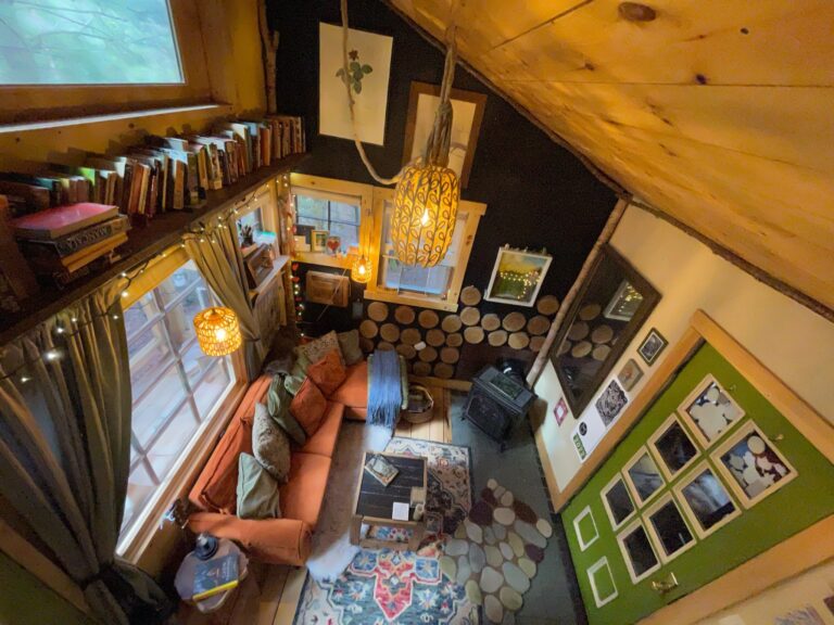 HD Treehouse Interior 4 768x576