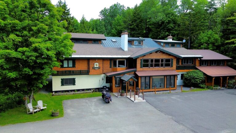 Kitzhof Inn Exterior 768x432